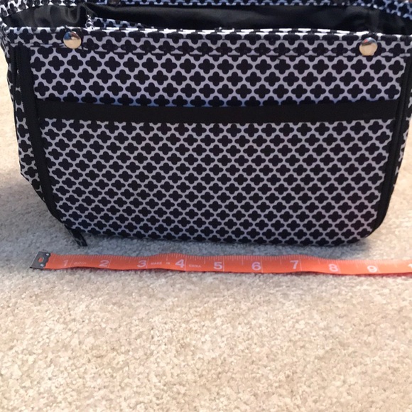 In bag - Picture 3 of 9